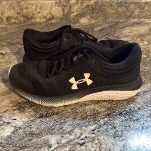 Under Armour Black and White Charged Bandit Athletic Shoes